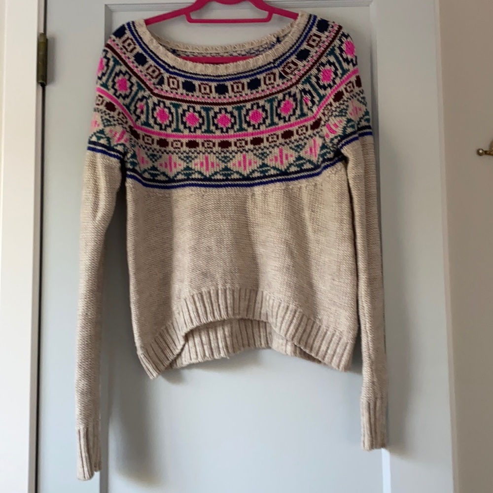 American Eagle Sweater